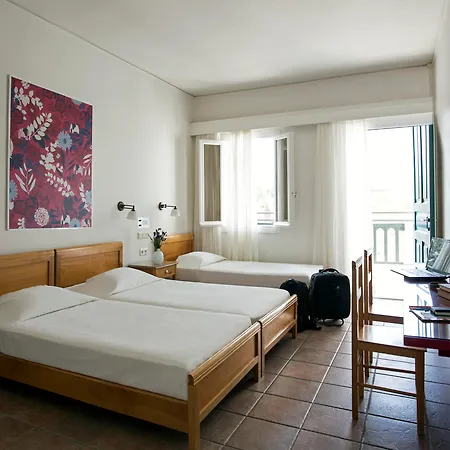 Rose Bay 4*