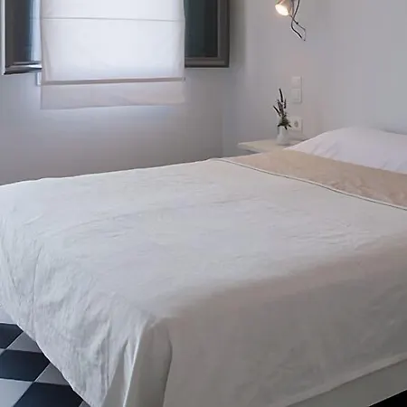 Rose Bay 4*