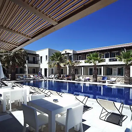 Rose Bay Otel 4*