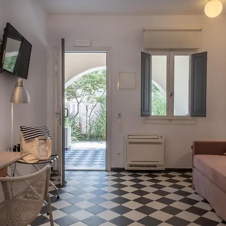 Otel Rose Bay Kamári