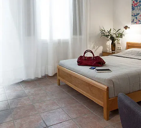 Hotel Rose Bay