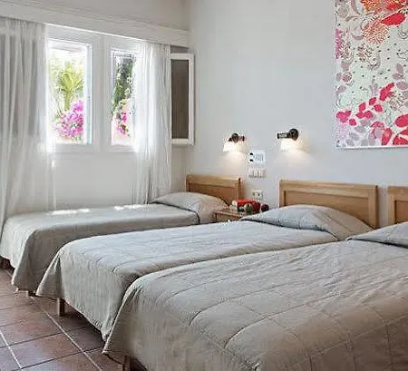 Rose Bay Hotel 4*