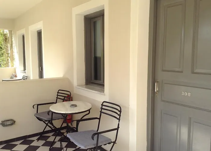 Otel Rose Bay Kamári