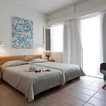 روز باي فندق