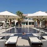 Rose Bay Hotel Kamári