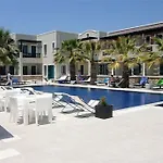 روز باي فندق 4*