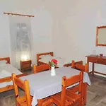 Rose Bay Szálloda 4*